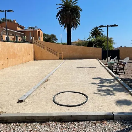 Mobil 35 M2 L Ile D Or Saint-raphael Parque de Campismo