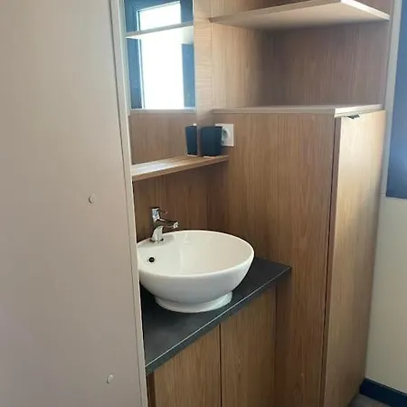 Kemping Mobil 35 M2 L Ile D Or Saint-raphael *